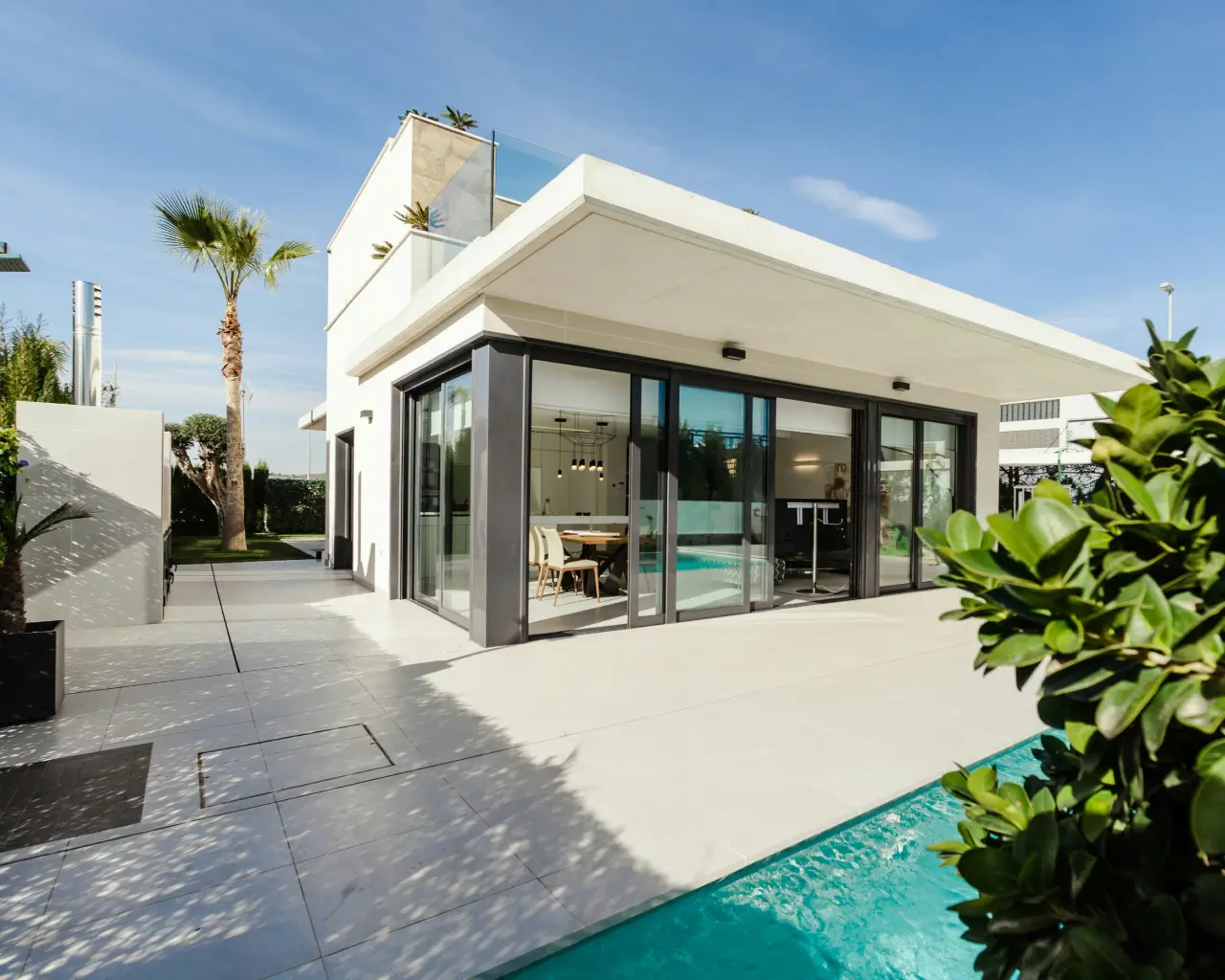 Pool Deck and Patio Cleaning