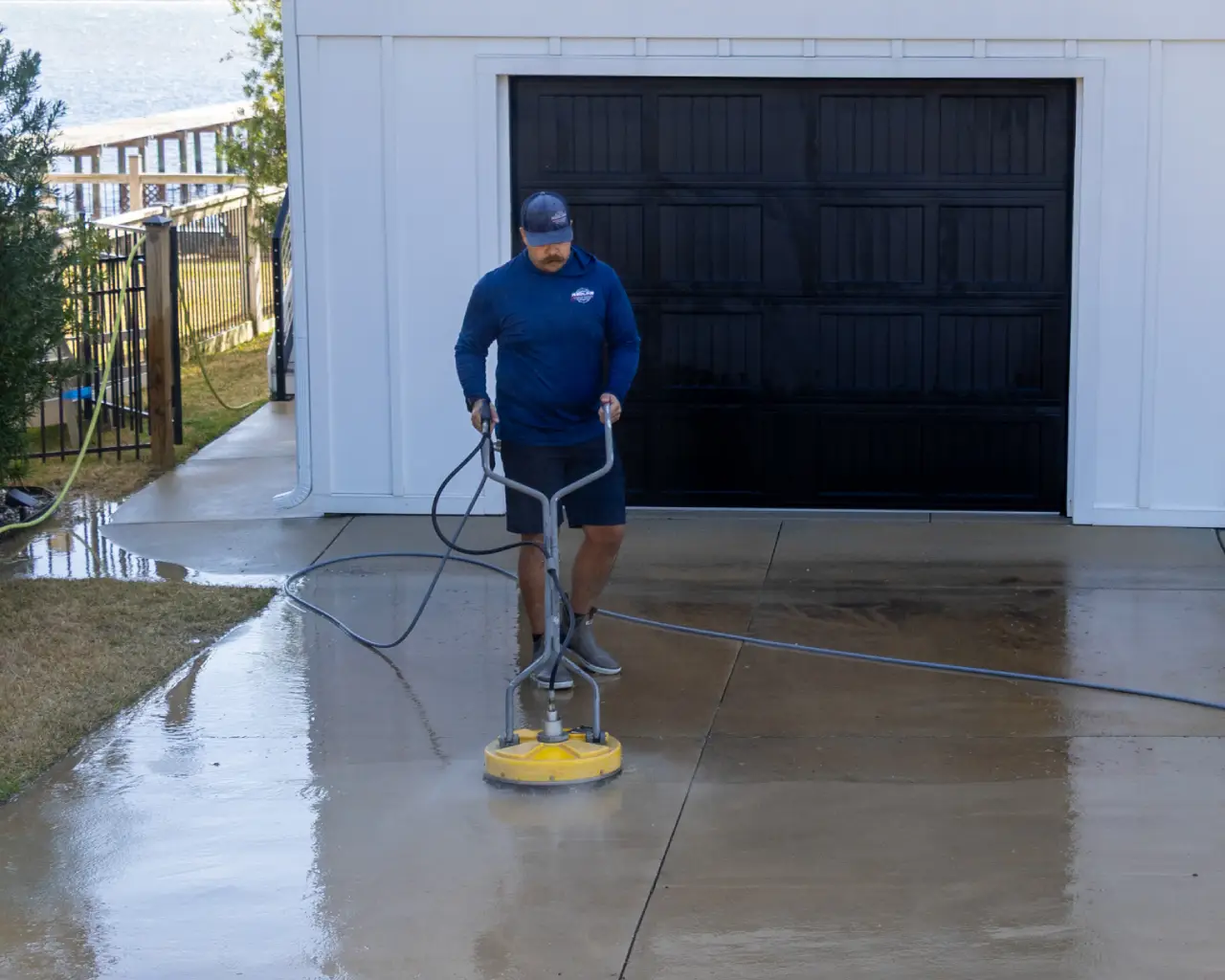 Driveway and Concrete cleaning gulf breeze